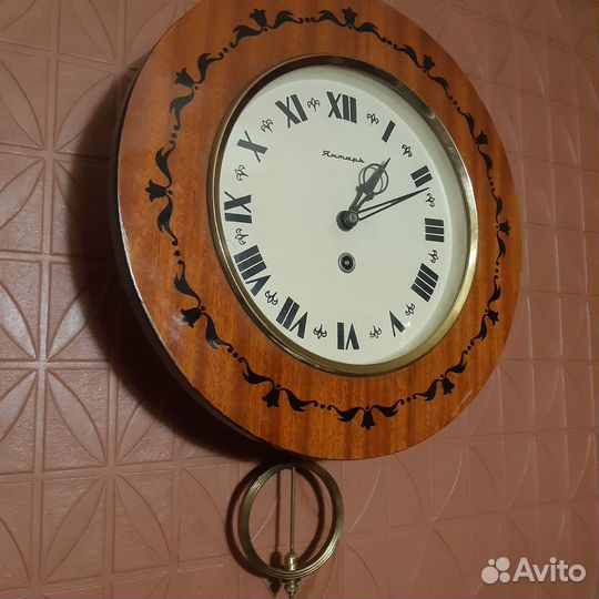Часы настенные Янтарь