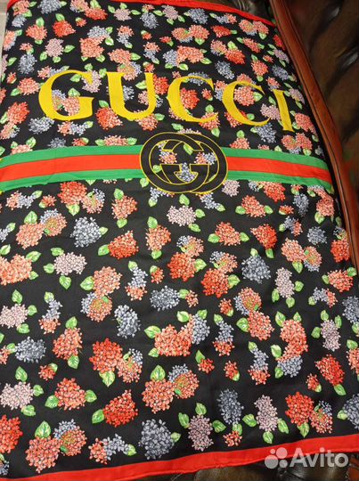 Платок шелковый 95см gucci италия