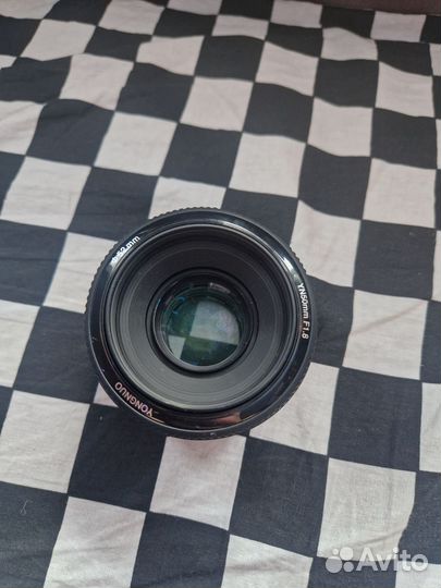 Объектив yongnuo 50mm f1 8