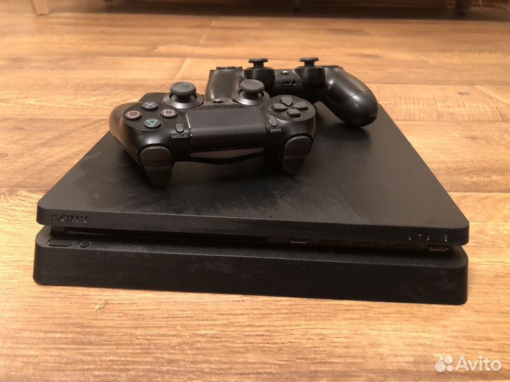 Sony PS4 slim 500gb с дисками
