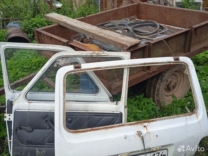 Двери капот