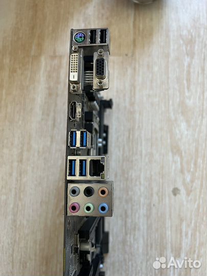 Материнская плата msi /gigabyte