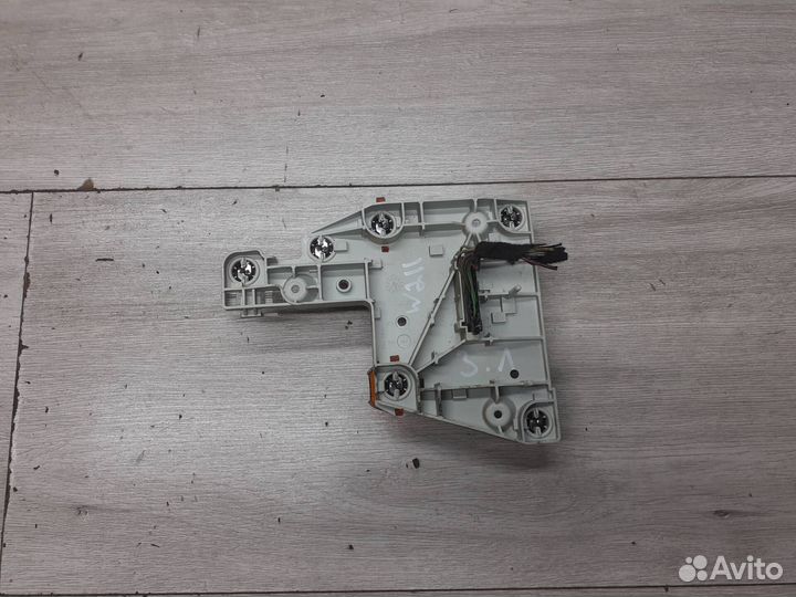 Плата заднего фонаря левого Mercedes W211 E