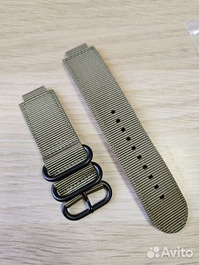 Casio G-shock. Ремешок нейлоновый
