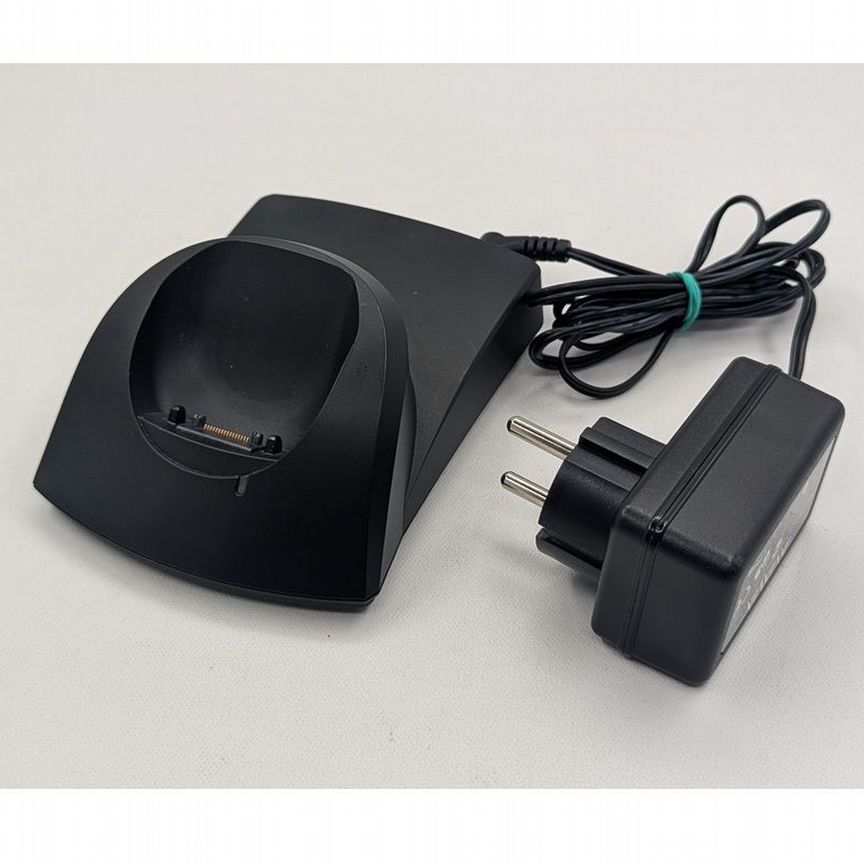 [DC4-CAAA/1D] Зарядное Устройство 700466279 Avaya