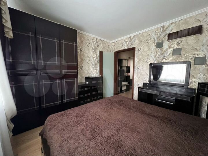 3-к. квартира, 76 м², 5/10 эт.