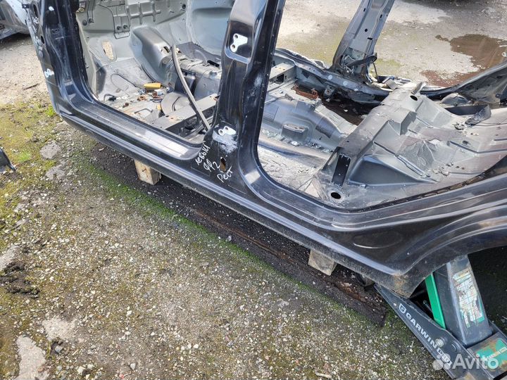 Порог левый на Ford Focus 2 седан