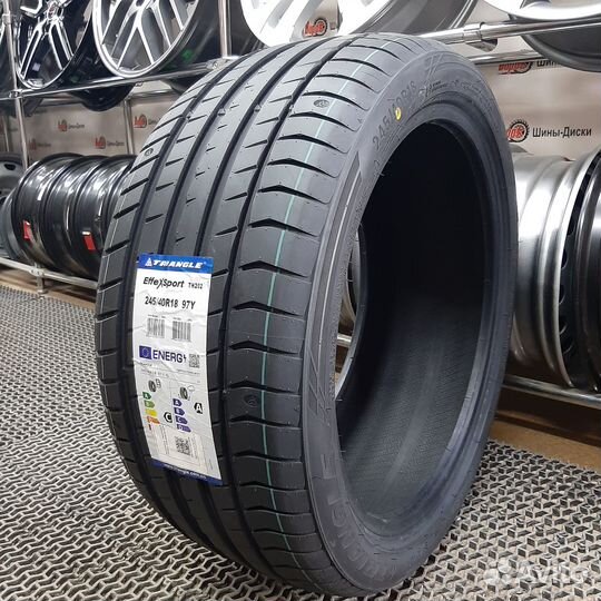 Triangle EffeXSport TH202 245/40 R18 97Y