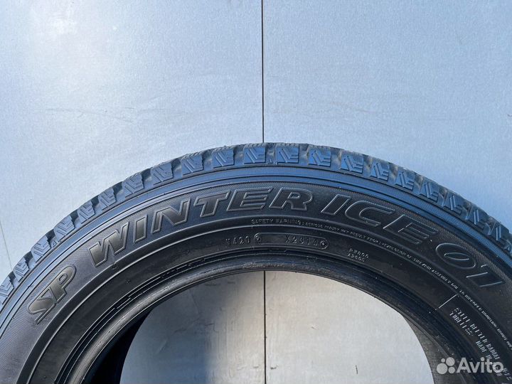 Dunlop SP Winter Ice 01 205/60 R16