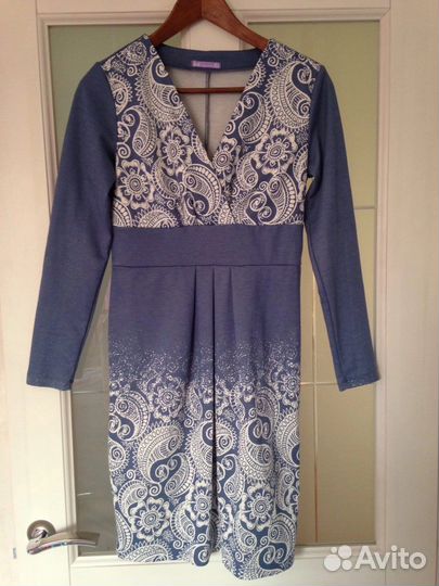 Красивое платье для беременных и кормящих 44