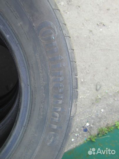 Continental ContiPremiumContact 2 215/65 R16