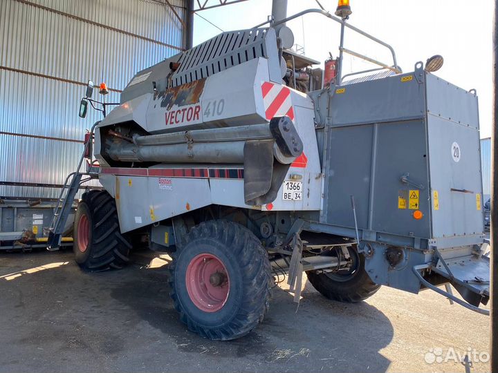 Комбайн Ростсельмаш Vector 410, 2008