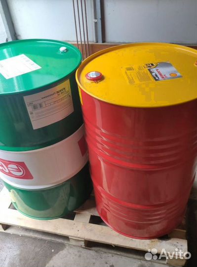 Масло моторное Castrol 15W40 для грузовых авто