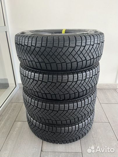 Pirelli Ice Zero 195/65 R15 95T