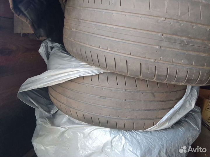 Hankook AH33 225/60 R17
