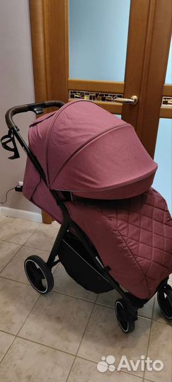 Прогулочная коляска carello bravo