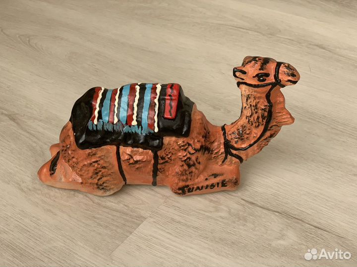 Статуэтка верблюд