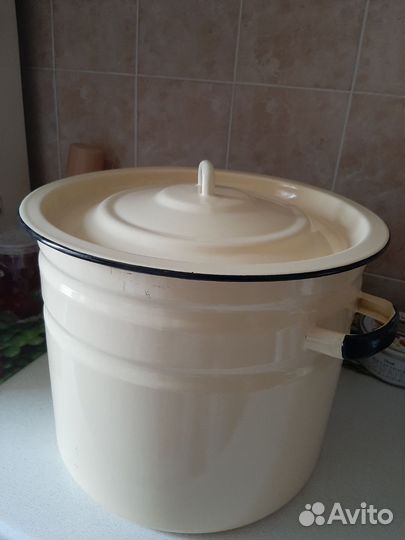 Кастрюля эмалированная 20 л