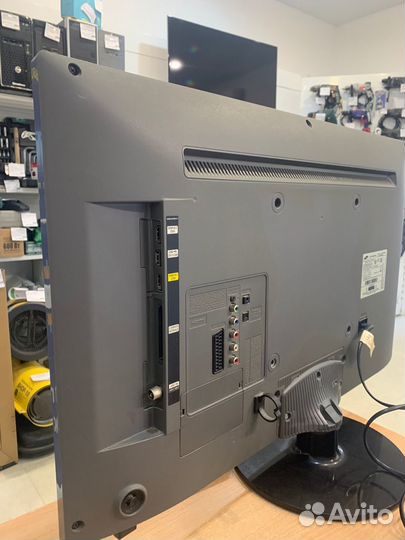 Телевизор Samsung UE32F4000AW