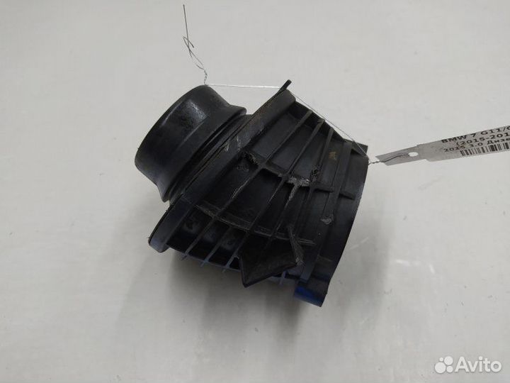 Б/У Патрубок турбины С двигателя B57D30A 8576294