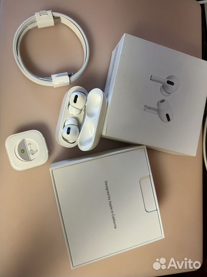 Беспроводные наушники apple airpods pro 1