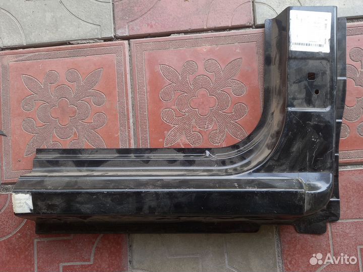 Порог кузова правый Renault Logan 1