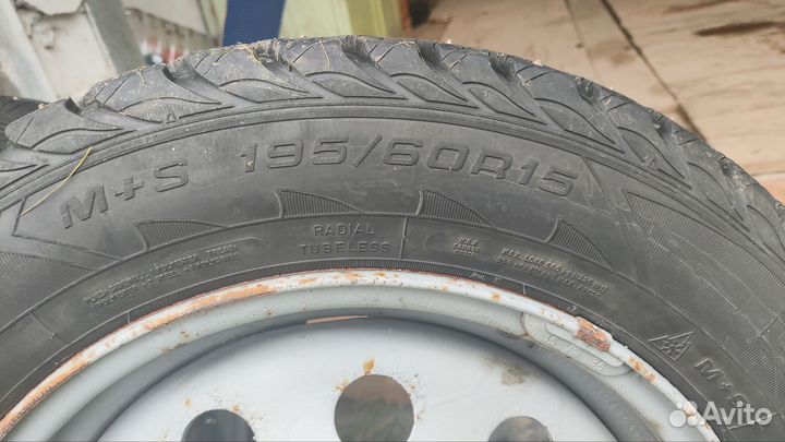 Goodyear 195 60 r15 зимние колёса Ford Fusion