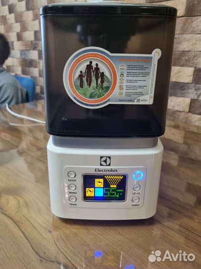 Увлажнитель Electrolux