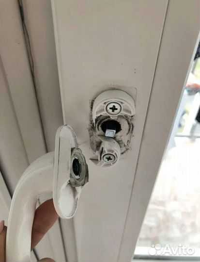 Ремонт и регулировка окон/ Замена фурнитуры