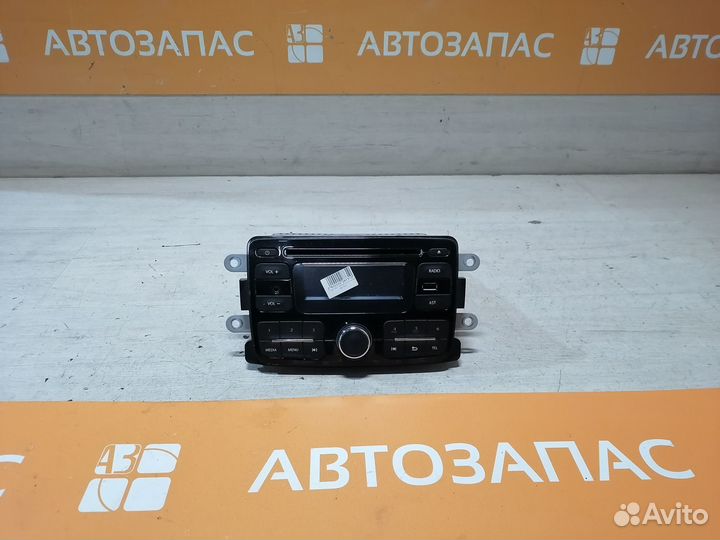 Магнитола CD USB Renault Logan 2 Логан Sandero 2