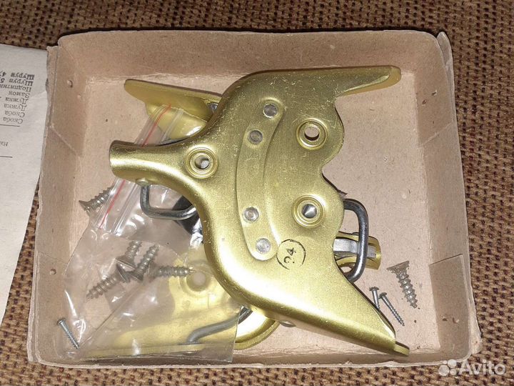 Крепления жёсткие для спортивно-беговых лыж