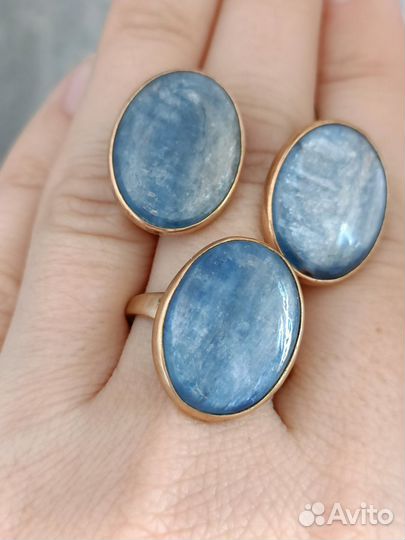 Серьги с кианитом