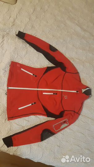 Разминочная куртка