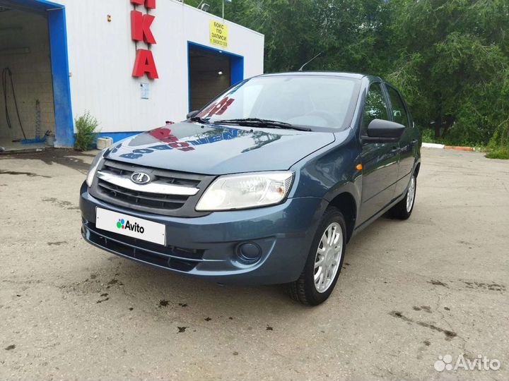 LADA Granta 1.6 МТ, 2015, 124 000 км