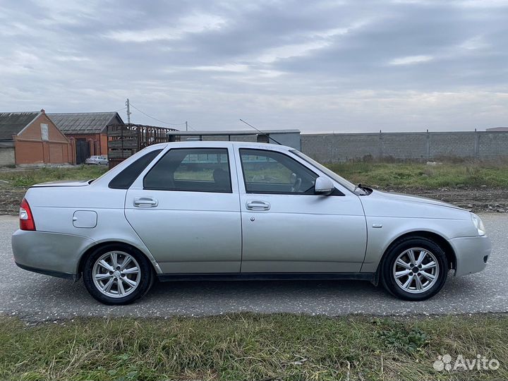 Сиденье приора