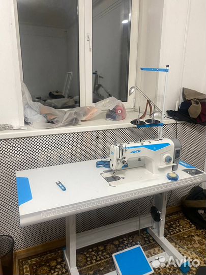 Швейная машина jack F5 прямострочка (на гарантии)