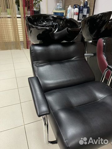 Мойка парикмахерская и 2 кресла
