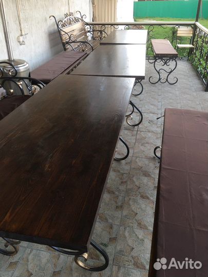 Стол. Холодная ковка. Для сада и дачи