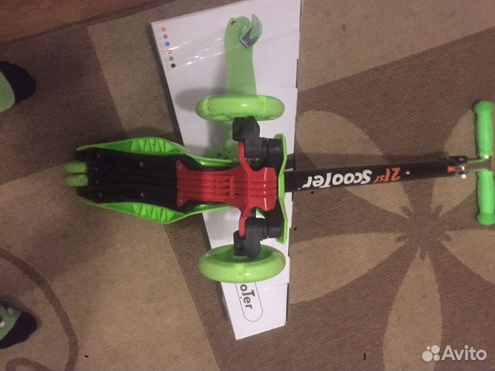 Самокат детский трехколесный