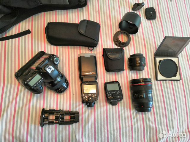 Обьектив Canon EF 100mm f2 USM, батарейный блок