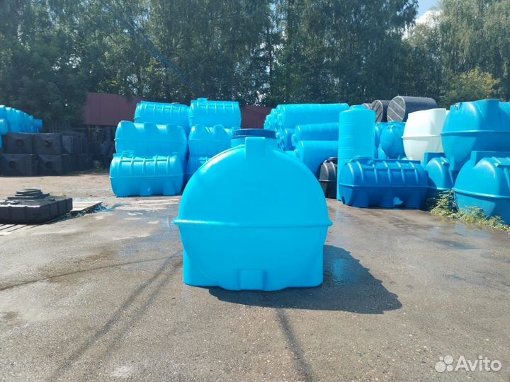 Бочка пластиковая 1500 л для жидкостей (горизонтал