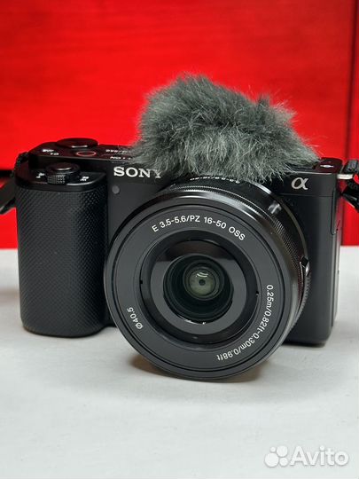 Sony ZV-E10 + Sony 16-50mm (kit)