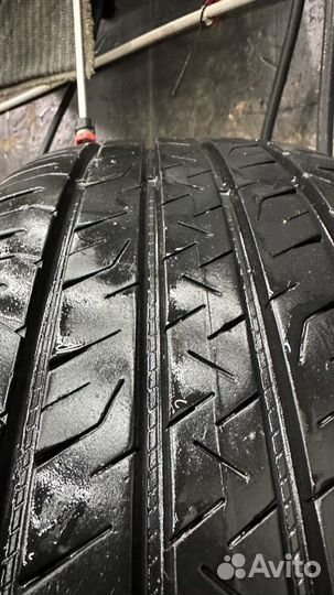 Goodyear EfficientGrip Performance SUV 225/55 R19 33V