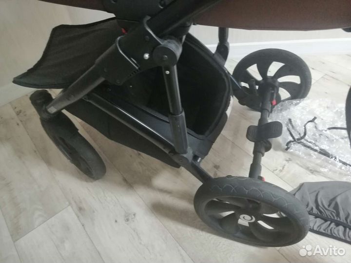 Tutis viva life коляска 2 в 1