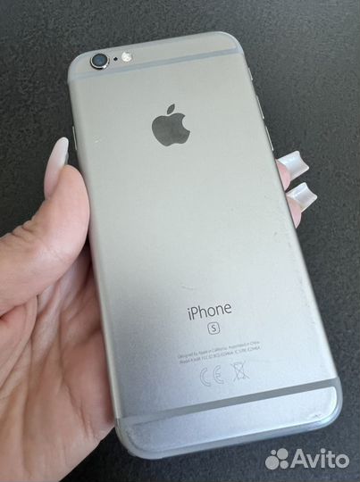 iPhone 6S, 32 ГБ