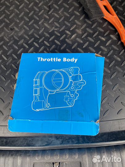 Дросельная заслоннка Фольцвайген Тигуан 2010 год