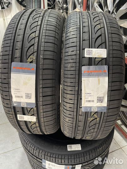 Formula Energy 215/55 R17 94W