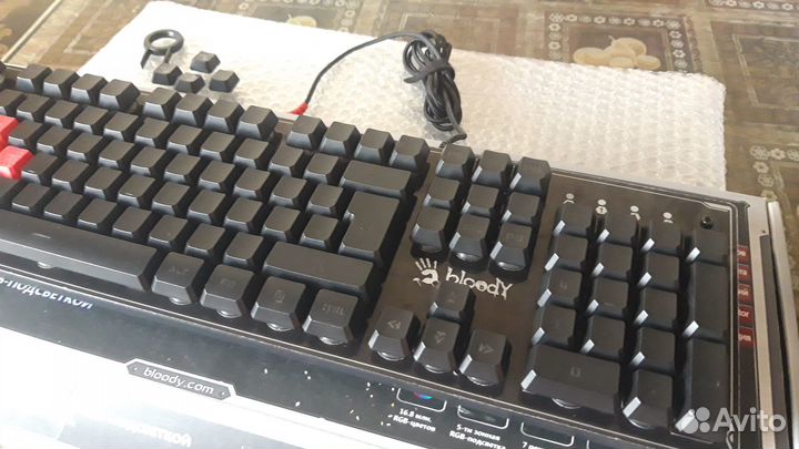 Игровая клавиатура bloody