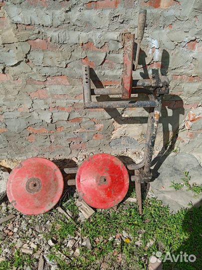 Косилка, плуг, грунтозацепы для мото блока Нева
