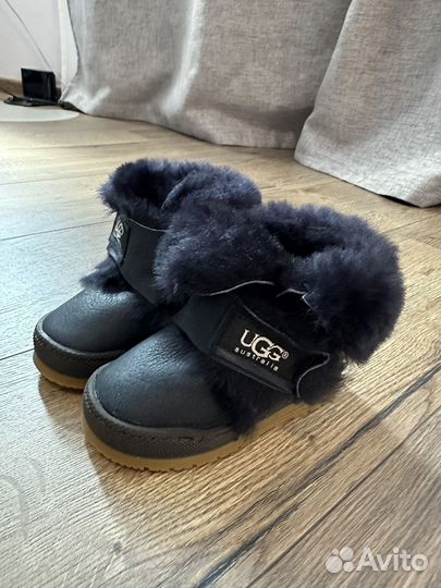 Угги для малыша